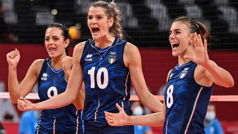 Olympic Volleyball Day 6: Italy's unbeaten women roll | NBC Olympics