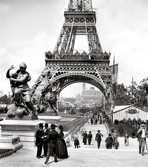 Hoy la Torre Eiffel cumple años, conoce cómo cambió la vida parisina