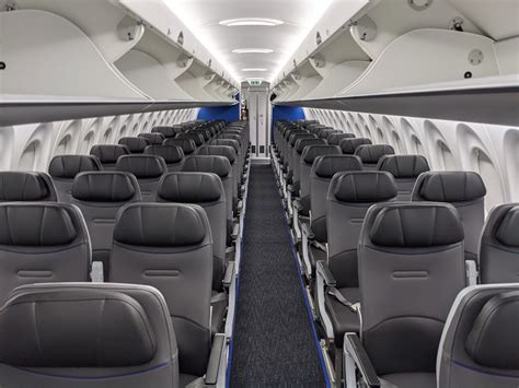 jetblue-a220-cabin-interior-seats | PaxEx.Aero