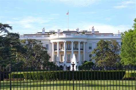 The White House in Washington DC - Visit the President's House – Go Guides