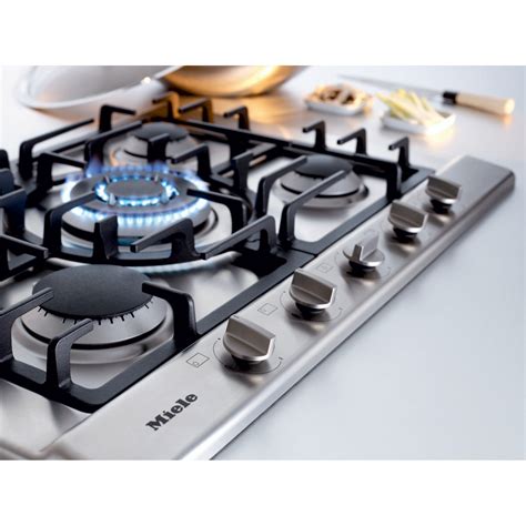 Miele KM2032 750mm Built-In 5 Burner Gas Hob | Hughes