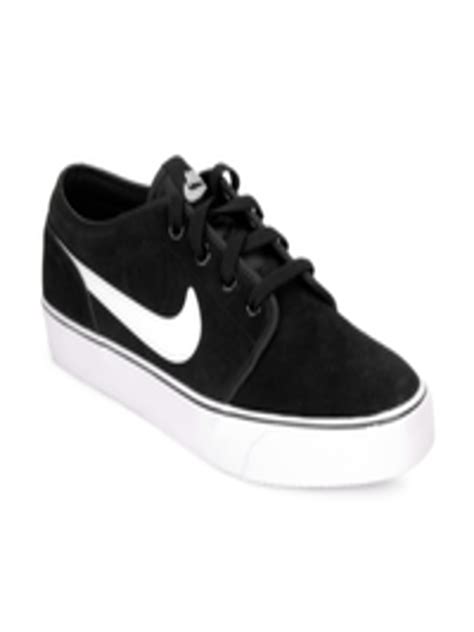 Buy Nike Men Black Toki Low Casual Shoes - Casual Shoes for Men 115302 ...