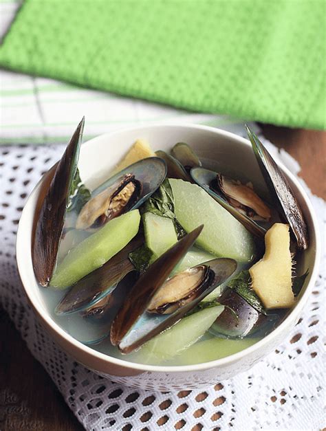 Tinolang Tahong (Mussels in Ginger Soup) - The Peach Kitchen