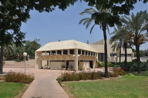 Kibbutz Kfar Aza - Visit a Kibbutz in Israel • Kibbutz Tours