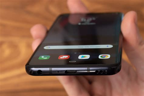 LG G8 ThinQ Review: An Affordable, Capable Flagship Smartphone ...