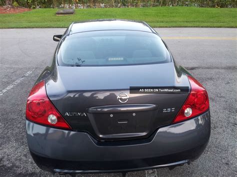 2010 2 Door nissan altima coupe