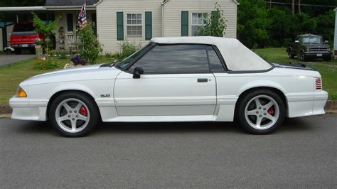 1992 Ford Mustang GT: Ultimate Guide