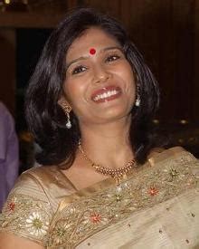 Anuradha Sriram: Age, Photos, Family, Biography, Movies, Wiki & Latest News - FilmiBeat