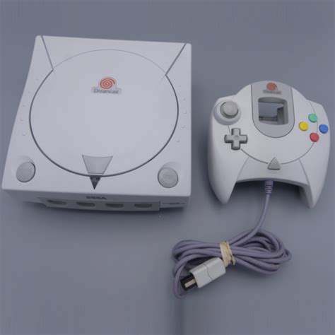 Modded Sega Dreamcast With GDEMU, Noctua Fan, and More – Retro Reflow