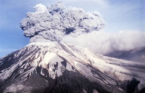 Photos from the archive: Mount St. Helens erupts in 1980 | The Seattle Times