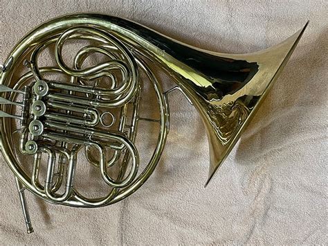 Conn 6D Double French Horn | Reverb