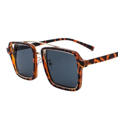 ON SLICE - Fresh sunglasses for an affordable price.