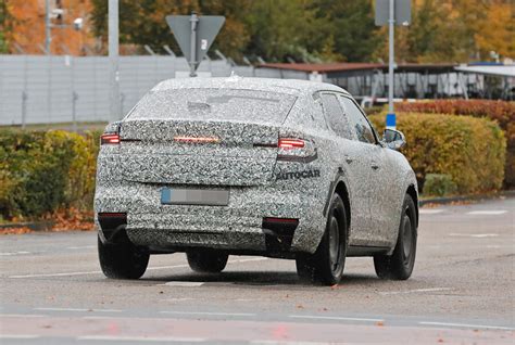 New 2024 Ford Capri: electric crossover spotted for the first time | Autocar