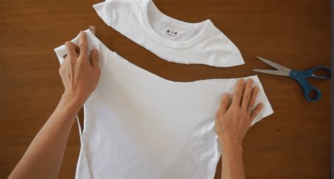 How To Cut Off The Shoulder T-Shirt – Fashion Wanderer