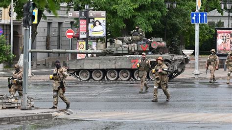 Russia coup: Wagner ‘halts’ march on Moscow to ‘avoid bloodshed’. Best updates | World News ...