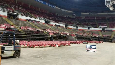 Inside Joe Louis Arena today. Attention Red Wing fans. Please subscribe - YouTube