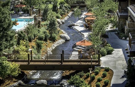 Creekside Inn - Our Luxury Hotel in Bishop California