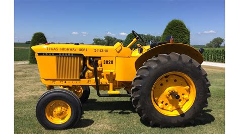 1967 John Deere 3020 Standard Factory Yellow at Davenport 2019 as S55 - Mecum Auctions