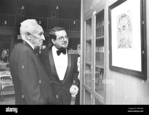 Madrid, 05/29/1990. Santiago Castelo with the Nobel Prize, Severo Ochoa ...