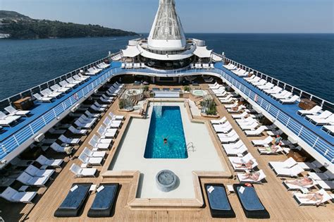 Pool & Whirlpools on Oceania Riviera Cruise Ship - Cruise Critic