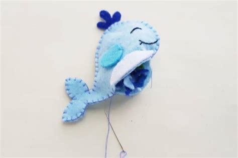 How To Make A Felt Whale with Free Pattern