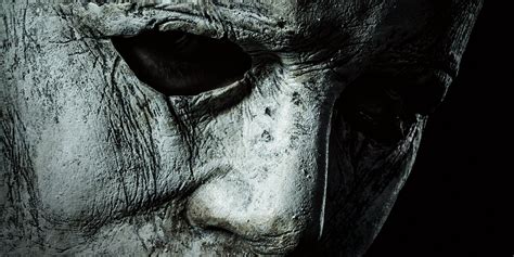 Michael Myers Returns In Halloween 2018 Movie Poster