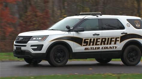 Butler County sheriff deputies deliver mail-in ballots to voters – WPXI