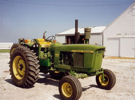 Legendary John Deere 4020 Tractor Pictures