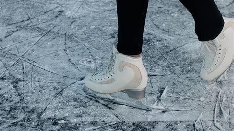 Skating on thin ice: How work can be a therapy for living with ...