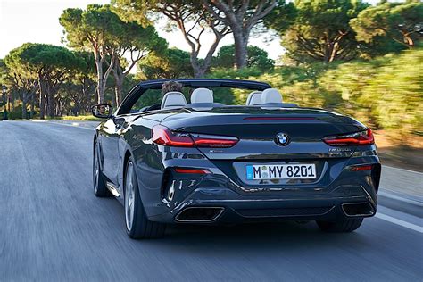 2020 BMW 8 Series Convertible Looks at Home in Portugal Picture Shoot - autoevolution