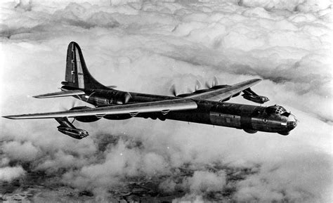 Convair B-36 Strategic Bomber USAF - AERONEF.NET