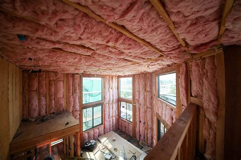 Fiberglass Insulation | Home & Commercial