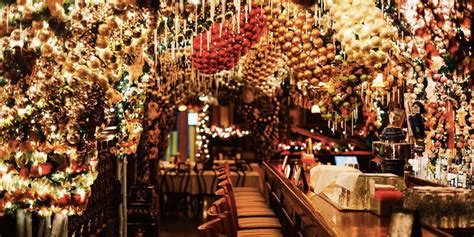 Rolf's German Restaurant Christmas Decorations - New York City Bar's ...