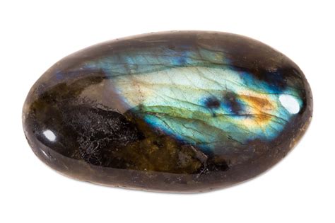 Healing Properties of Labradorite - Love & Light School of Crystal Therapy