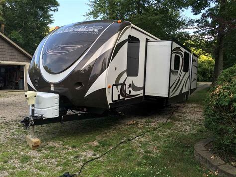 2014 Used Bullet Premier 31BHPR Travel Trailer in Michigan MI