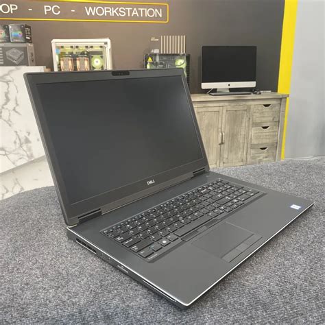 Dell Precision 7730 i7-8850H / 64GB / 1T + 1T SSD / P5200 / 17.3" FHD