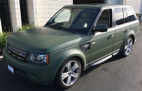 Matte Green Color Change for Land Rover – Custom Vehicle Wraps