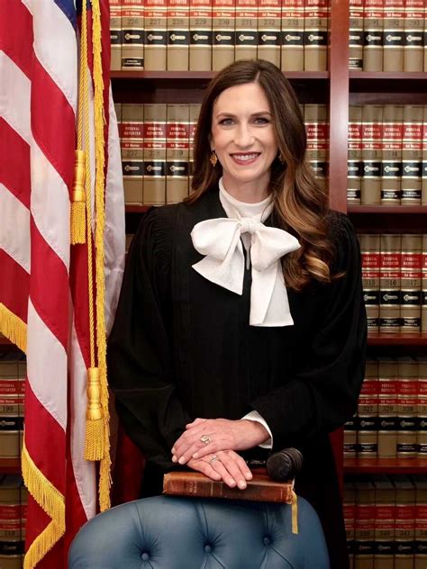 Judge Kathryn Mizelle, who voided the travel mask mandate, is a Trump ...