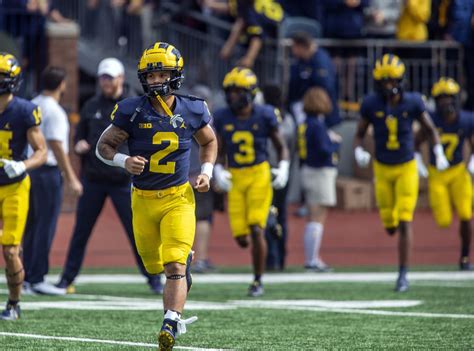 Michigan pregame: Blake Corum, Brad Hawkins available vs. Ohio State - mlive.com