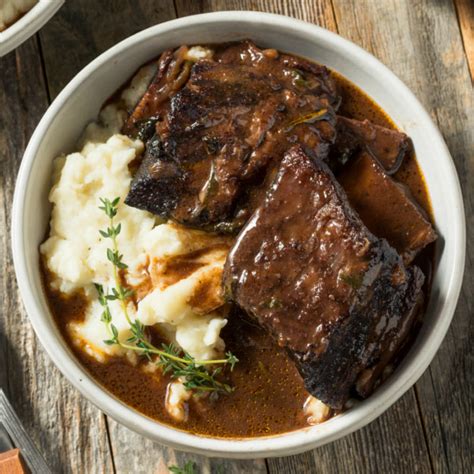 Incredible Braised Beef Short Ribs With Red Wine & Garlic