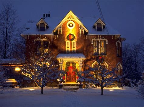 Christmas House Wallpapers - Wallpaper Cave