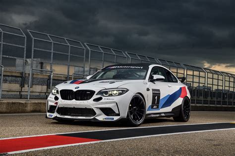 BMW M2 CS Racing goes to the race track to prove its worth