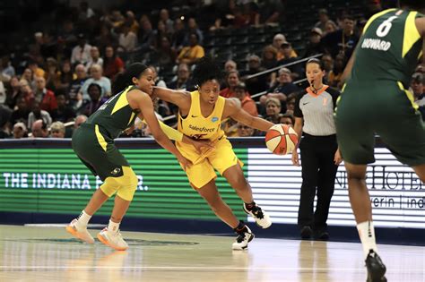 WNBA news: Kelsey Mitchell sets regular season WNBA record from three