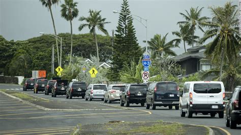 Drone spotted near Obama's motorcade in Hawaii - CNNPolitics.com