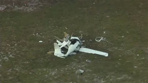 Deputies: 2 dead after small plane crash in South Florida - WSVN 7News ...