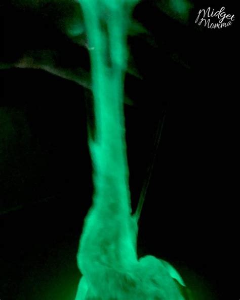 Glow In The Dark Slime - Easy Homemade Slime Recipe