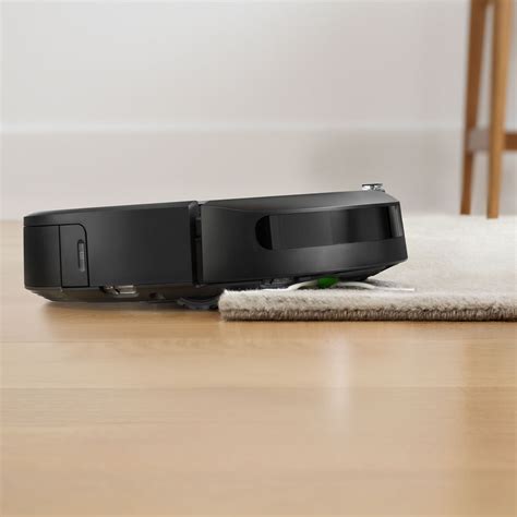 iRobot Roomba i7 - Wi-Fi® Connected Robot Vacuum - iRobot Thailand