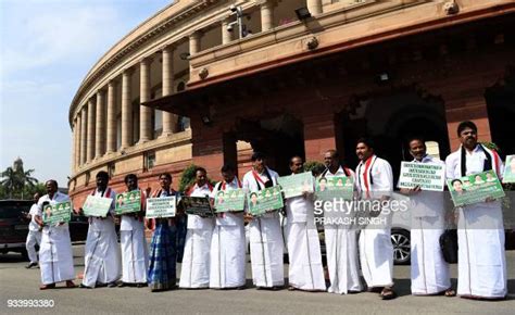 India Anna Dravida Munnetra Kazhagam Photos and Premium High Res Pictures - Getty Images