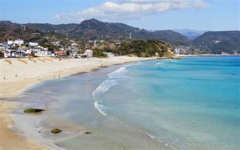 Shirahama Beach (Shimoda) / Shizuoka / Honshu // World Beach Guide