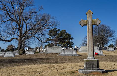 The ancient splendor of Atlanta’s Westview Cemetery in 15 photos - Curbed Atlanta